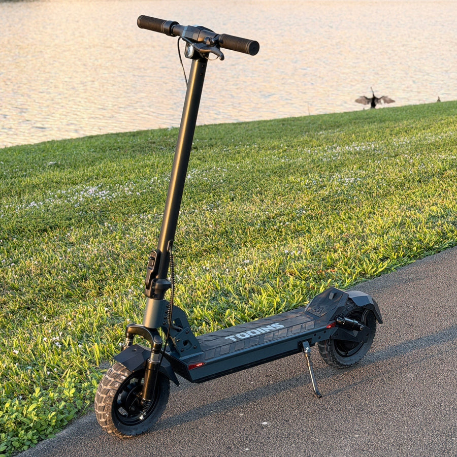 TOOINS M1 Electric Scooter Review: Lightweight Commuter Ride